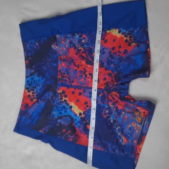 SHEIN shorts - Picture 8 of 9